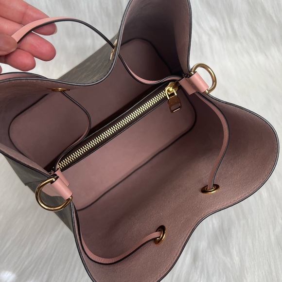 🔥LOUIS VUITTON NéoNoé bucket bag. - Picture 4 of 15